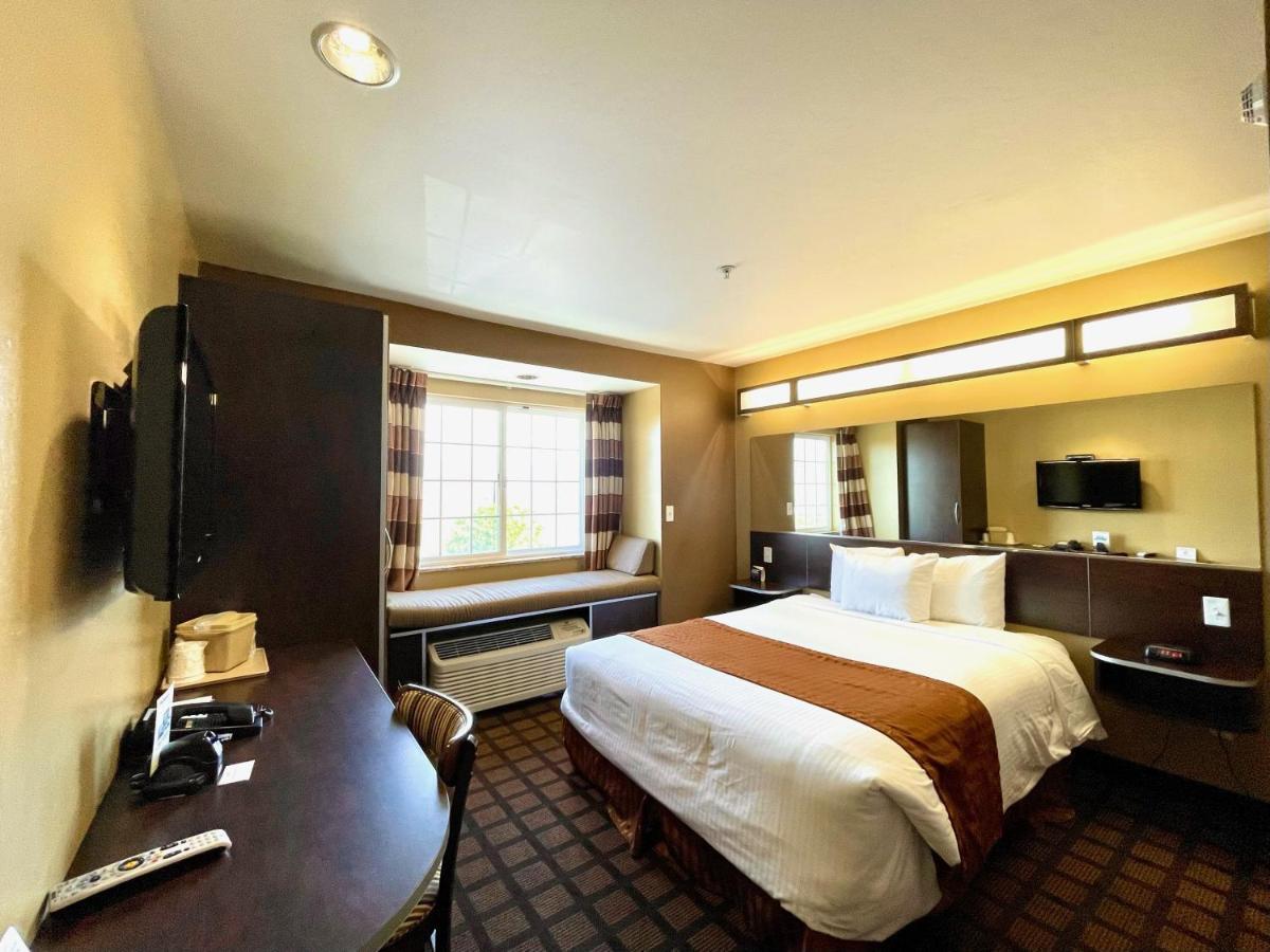 Microtel Inn & Suites By Wyndham Wheeler Ridge Экстерьер фото