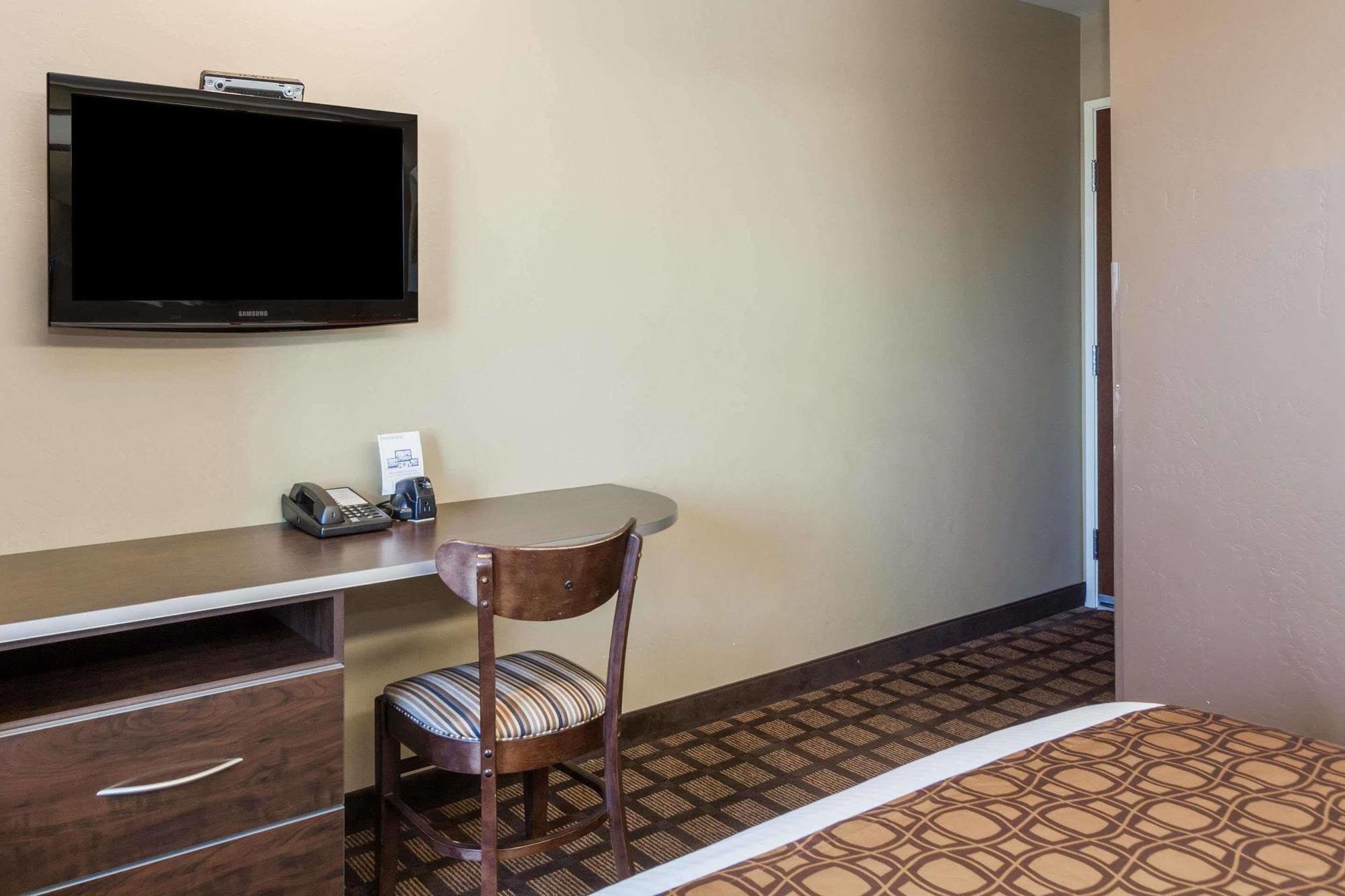 Microtel Inn & Suites By Wyndham Wheeler Ridge Экстерьер фото